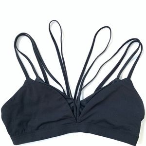 Fabletics fashion sports bra